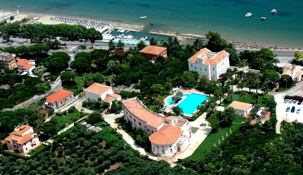 Villa Irlanda Grand Hotel Gulf of Gaeta Italy thumbnail
